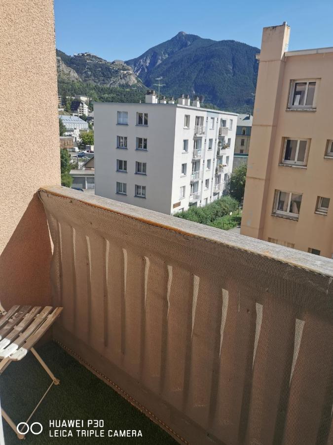 T2 Cosy Proche Des Pistes Apartment Briancon  Luaran gambar